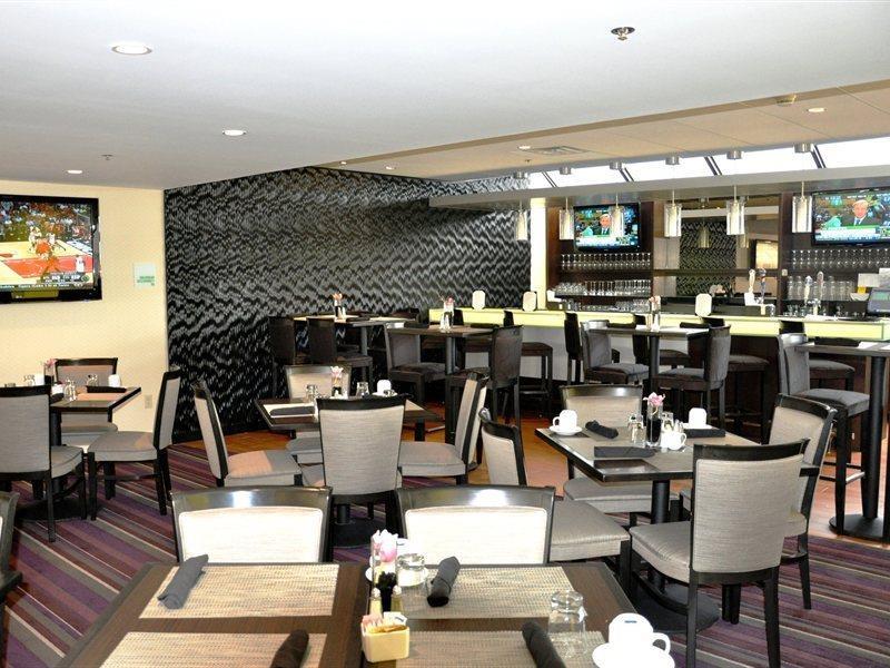 Hampton Inn Newark Airport Екстер'єр фото